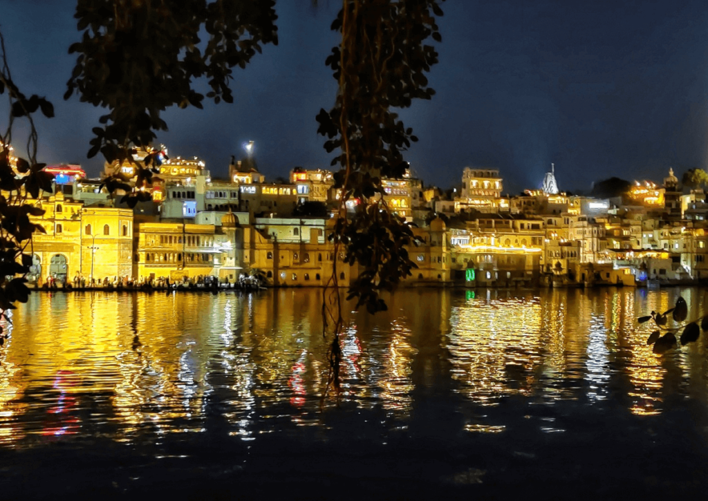Instagrammable cafes and restaurants in Udaipur - Harigarh