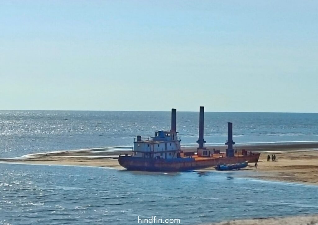 An abandoned Ship somewhere near Alibaug
