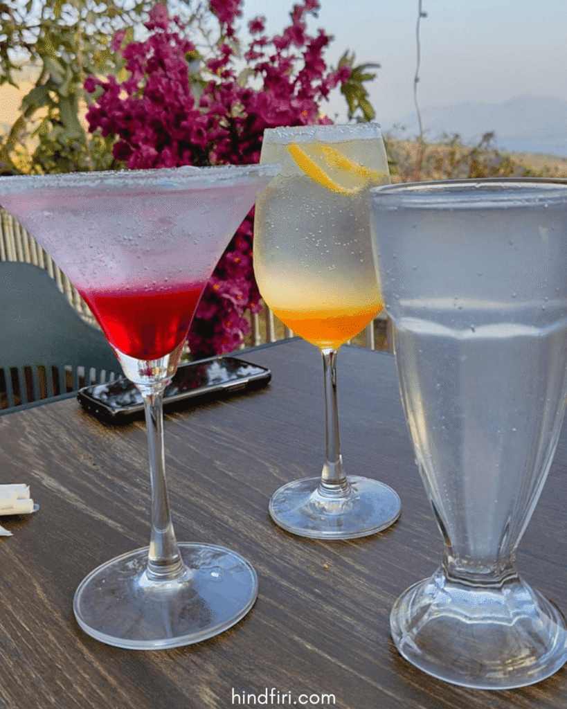 Drinks at Cafe Bean and Beyond in Pawna